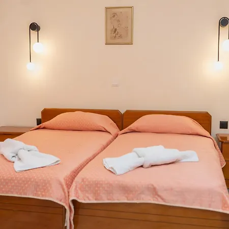 Odysseus Palace 3*