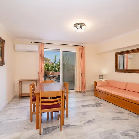 Apart Otel Odysseus Palace