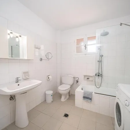 Aparthotel Odysseus Palace Poros (Kefalonia)