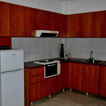 Odysseus Palace Aparthotel 4*