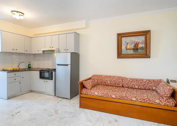 Odysseus Palace Aparthotel Poros (Kefalonia)