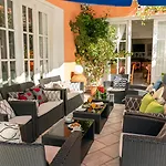 Aparthotel Odysseus Palace Poros (Kefalonia)