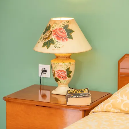 Odysseus Palace Appart hôtel Poros (Kefalonia)