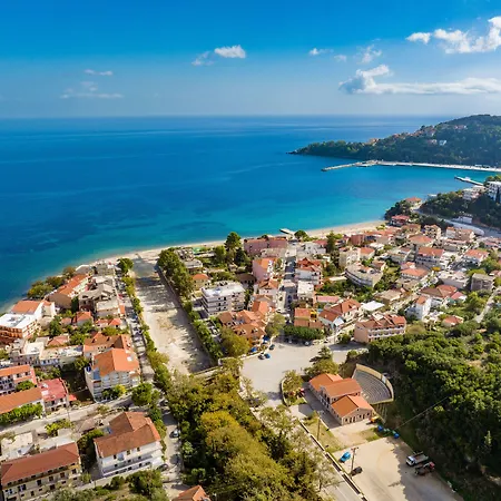 Odysseus Palace Appart hôtel Poros (Kefalonia)