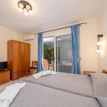 Odysseus Palace Appart hôtel