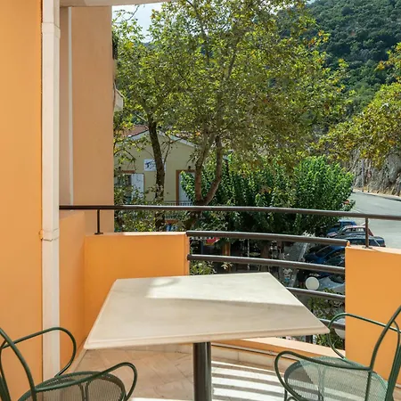 Appart hôtel Odysseus Palace Poros (Kefalonia)