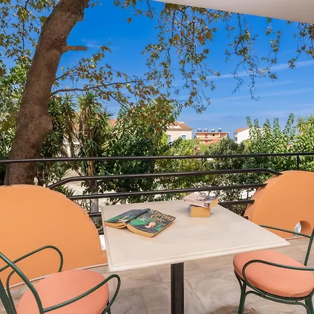 Odysseus Palace Appart hôtel 3*