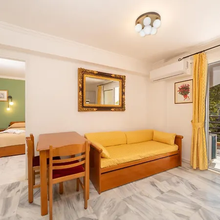 Odysseus Palace Appart hôtel