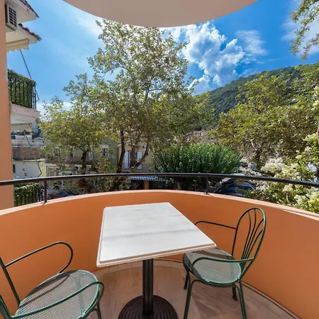 Appart hôtel Odysseus Palace Poros (Kefalonia)