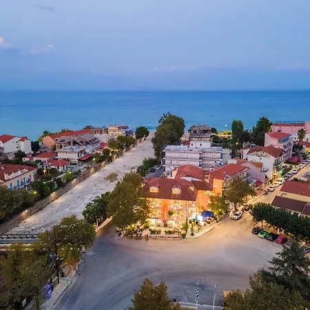 Odysseus Palace Apartahotel 4*