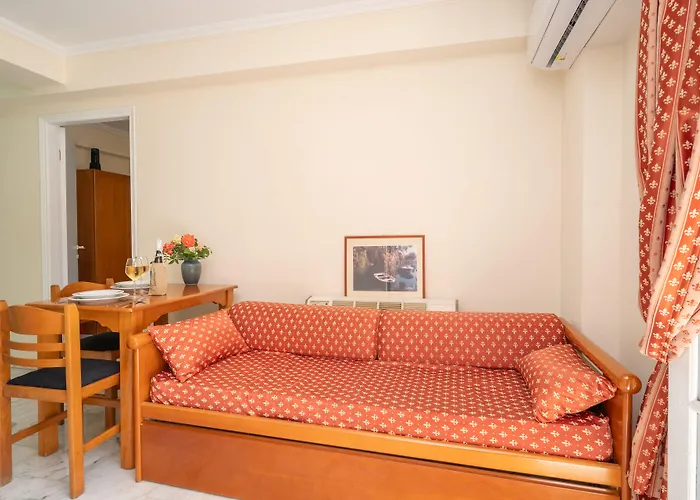 Odysseus Palace Aparthotel