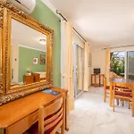 Odysseus Palace Apart Otel 4*