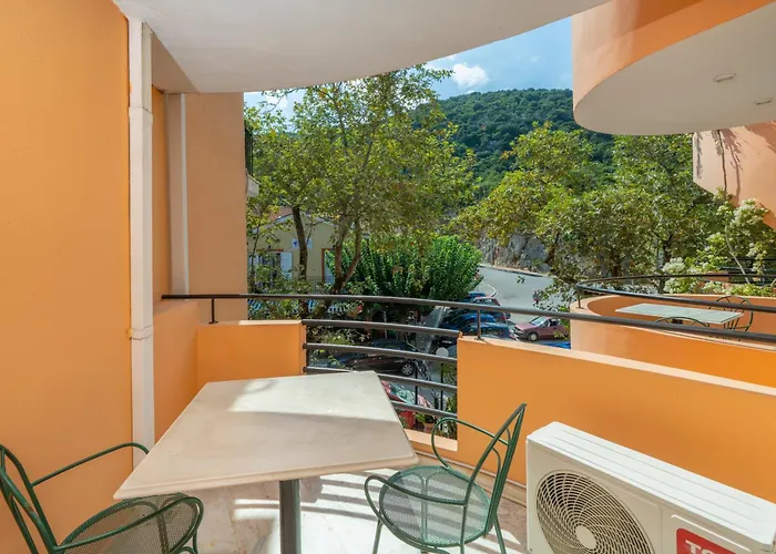 Hotel apartamentowy Odysseus Palace Poros (Kefalonia)