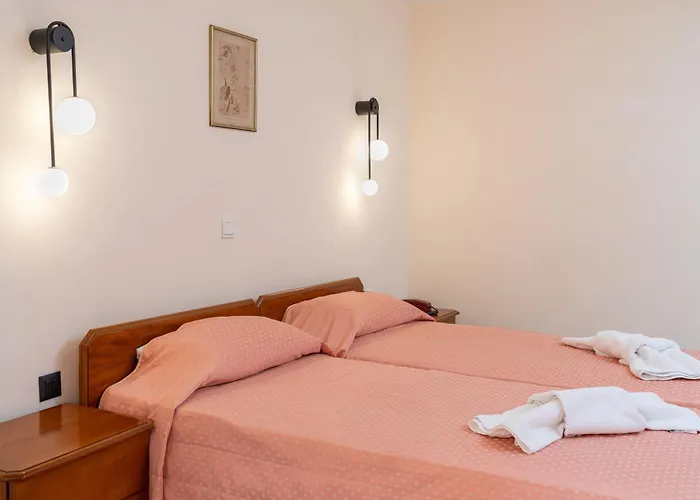 Odysseus Palace 4* Poros (Kefalonia)