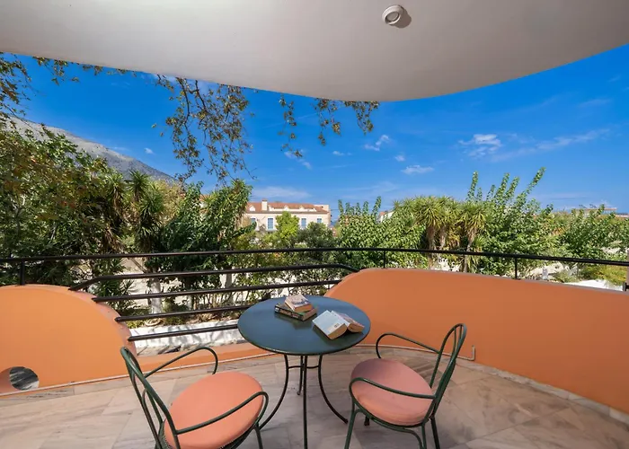 Odysseus Palace 4*