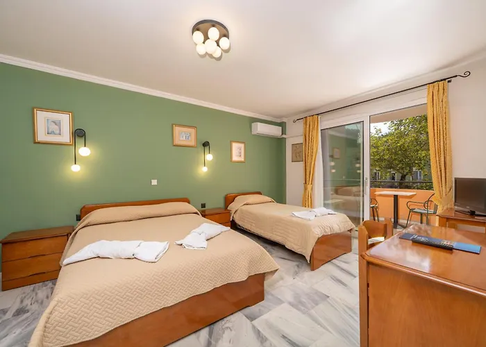 Hotel apartamentowy Odysseus Palace Poros (Kefalonia)